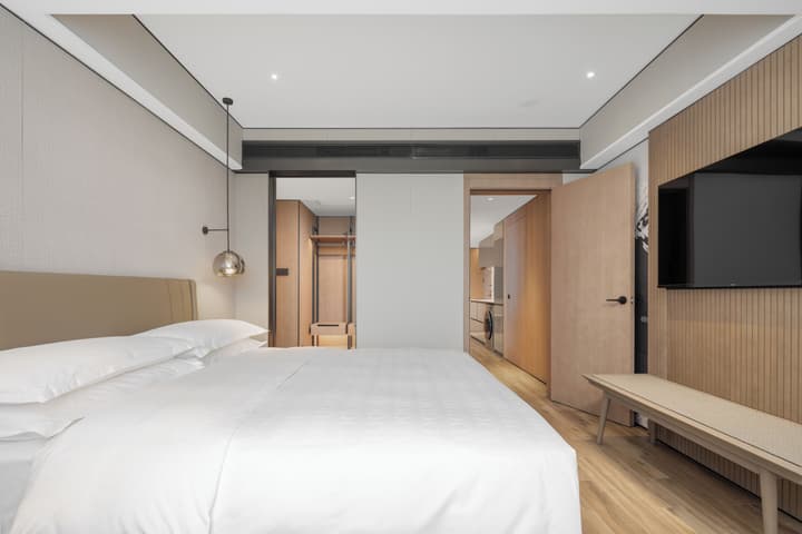 Sheraton Chengdu Lido Hotel