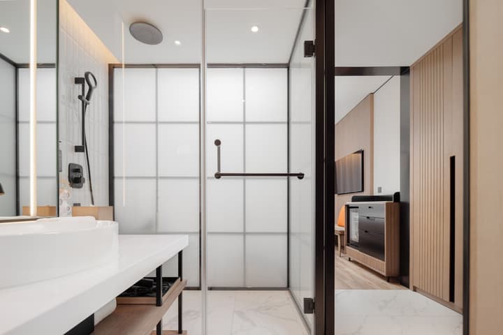 Sheraton Chengdu Lido Hotel