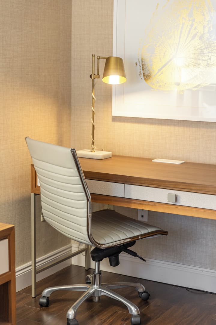 The Lord Nelson Hotel & Suites