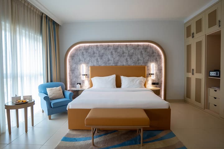 Sheraton Khalidiya Hotel