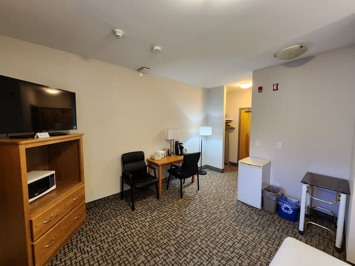 Days Inn & Conference Centre by Wyndham Penticton