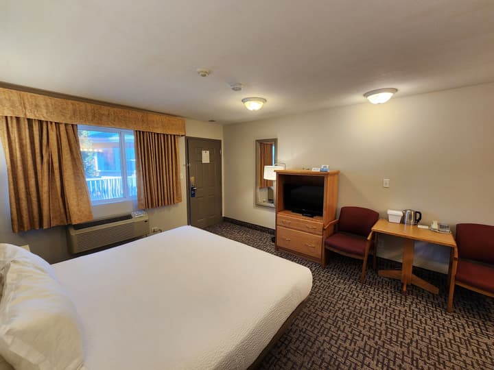Days Inn & Conference Centre by Wyndham Penticton