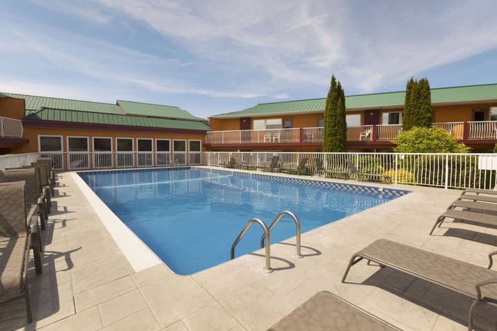 Days Inn & Conference Centre by Wyndham Penticton