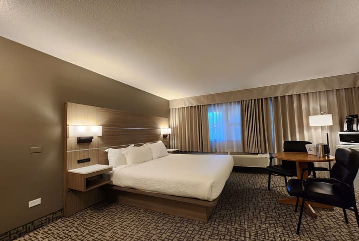 Days Inn & Conference Centre by Wyndham Penticton