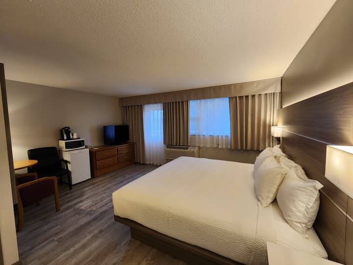 Days Inn & Conference Centre by Wyndham Penticton