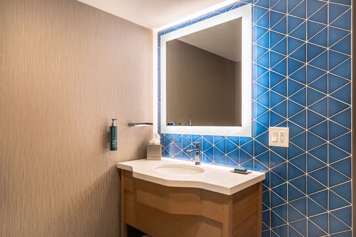 Hilton Niagara Falls/Fallsview Hotel & Suites
