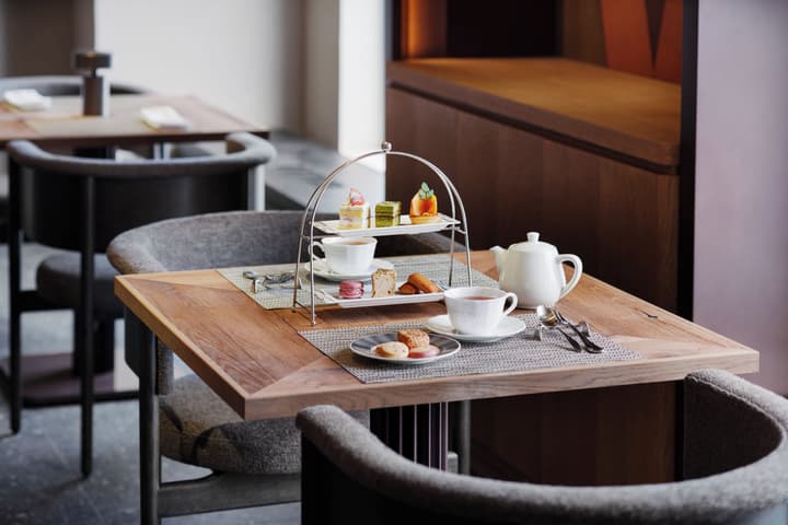 RIHGA Royal Hotel Osaka, Vignette Collection by IHG