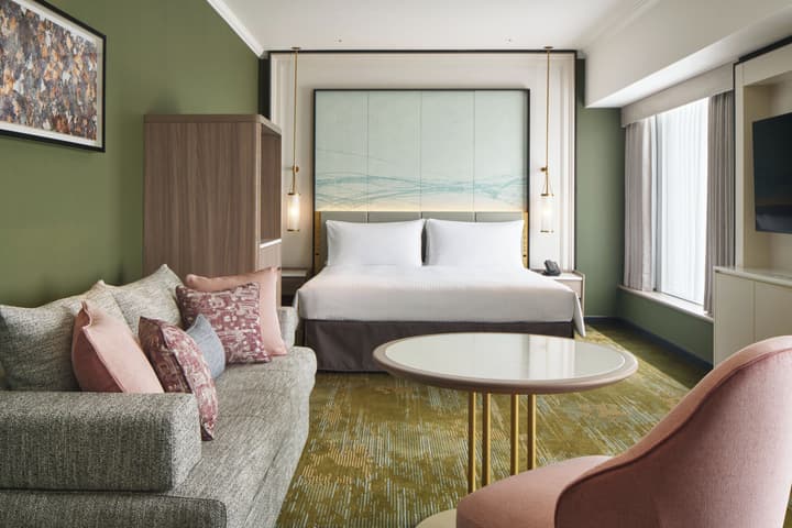 RIHGA Royal Hotel Osaka, Vignette Collection by IHG