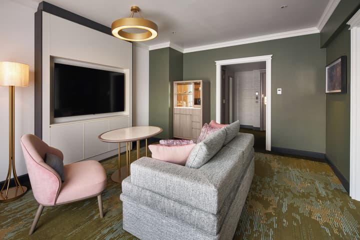 RIHGA Royal Hotel Osaka, Vignette Collection by IHG