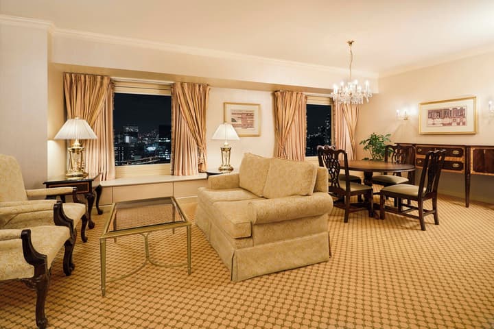 RIHGA Royal Hotel Osaka, Vignette Collection by IHG