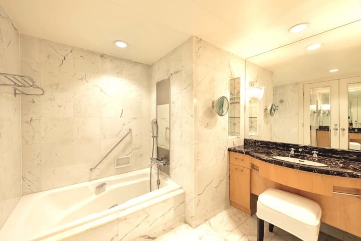 Hotel Hankyu International