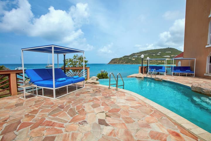 Divi Little Bay Beach Resort