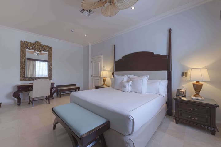 Royal Hideaway Playacar All Inclusive - Adults only