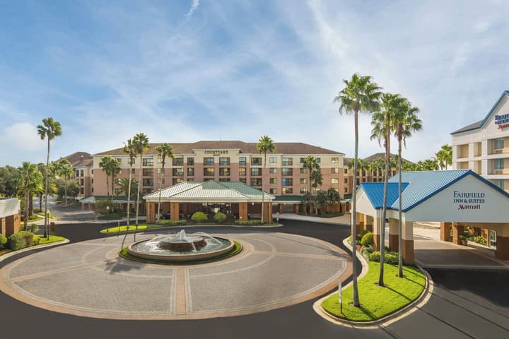 Fairfield Inn & Suites Lake Buena Vista in Marriott Village