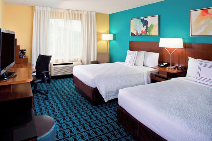 Fairfield Inn & Suites Lake Buena Vista in Marriott Village