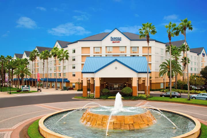 Fairfield Inn & Suites Lake Buena Vista in Marriott Village