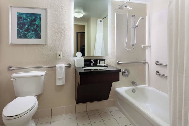 Fairfield Inn & Suites Lake Buena Vista in Marriott Village