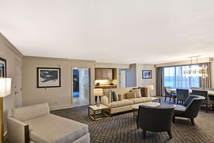 Embassy Suites by Hilton Orlando Downtown