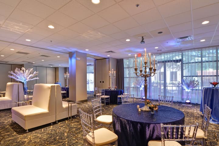 Embassy Suites by Hilton Orlando Downtown
