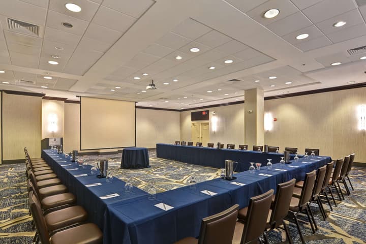 Embassy Suites by Hilton Orlando Downtown