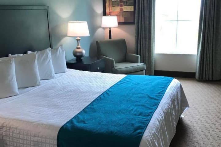 The Palms at 8303 - Lake Buena Vista