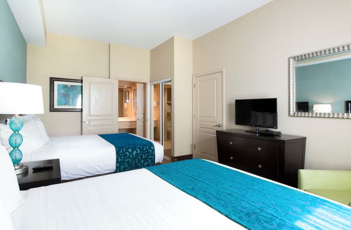The Palms at 8303 - Lake Buena Vista
