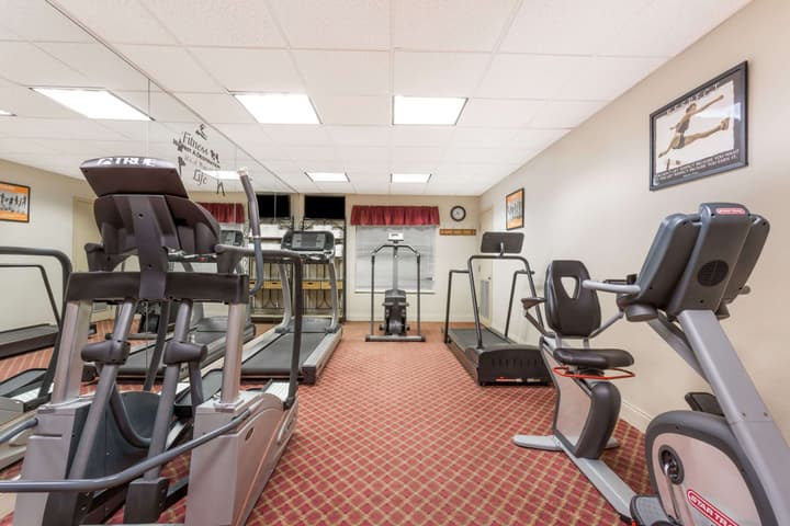 Hawthorn Extended Stay by Wyndham Orlando