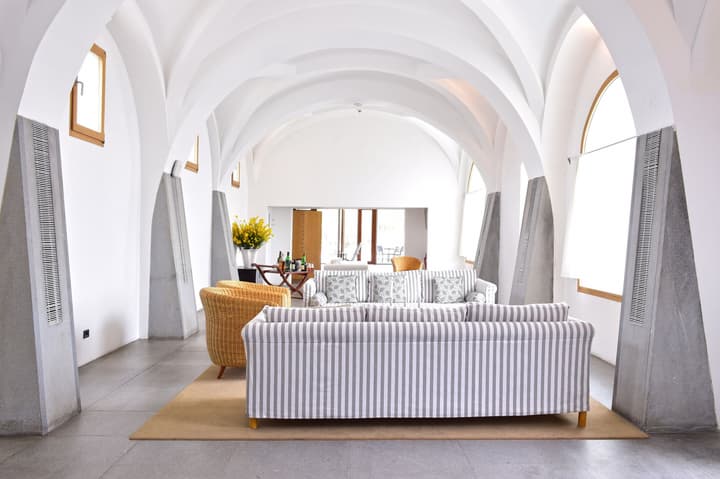 Pousada Convento de Arraiolos - Historic Hotel