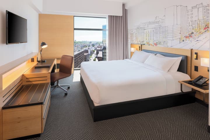 Hotel PUR Quebec, a Tribute Portfolio Hotel