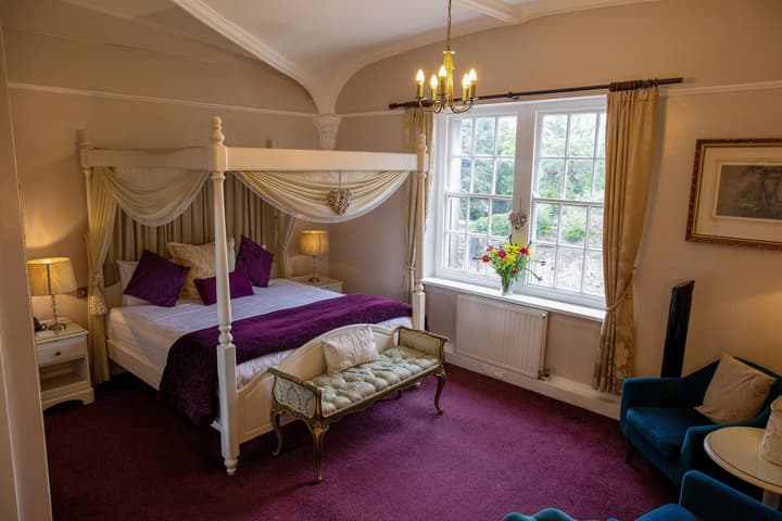 The Bedford Hotel