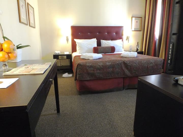 Prima Kings Hotel