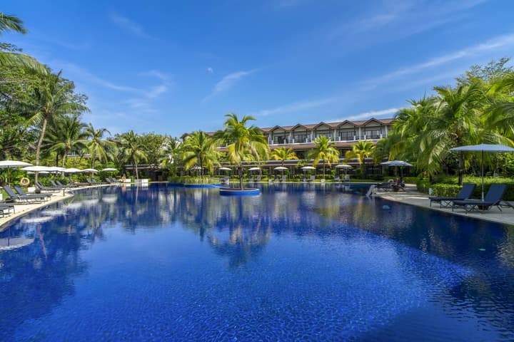 Sunprime Kamala Beach