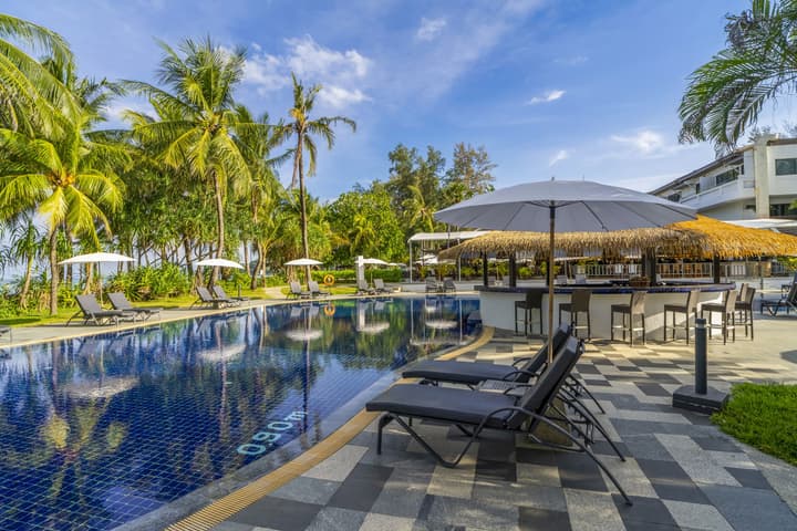 Sunprime Kamala Beach