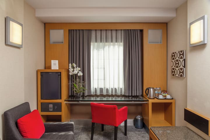 Nippon Hotel