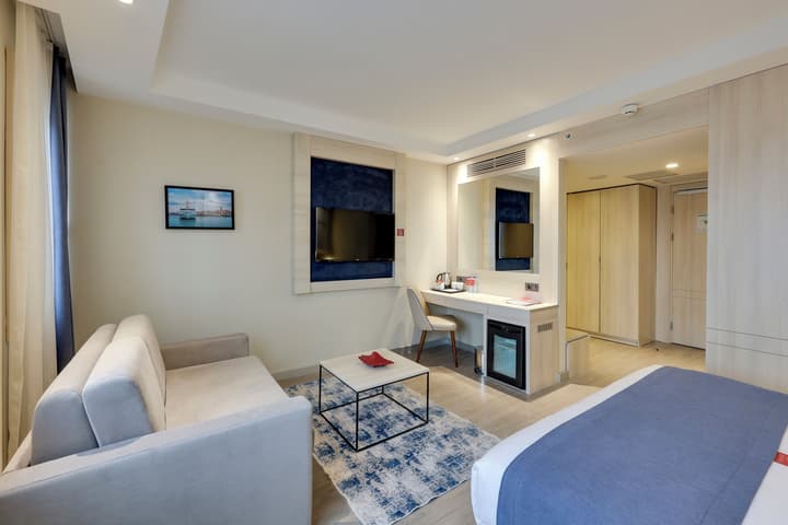 Ramada by Wyndham Istanbul Old City
