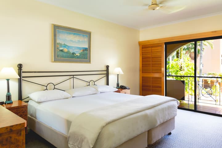 Palm Royale Cairns