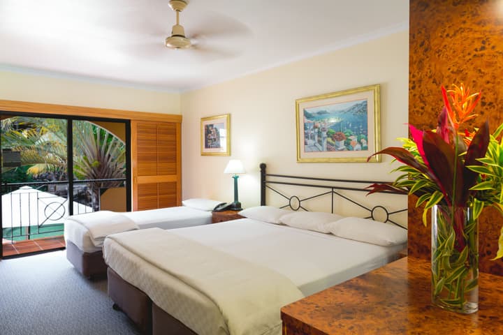 Palm Royale Cairns