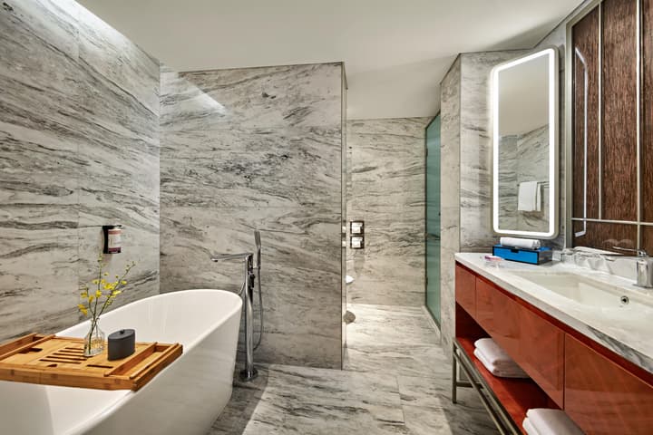 Movenpick Hotel Hanoi Centre