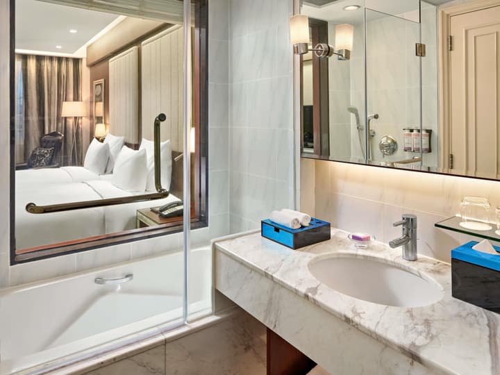 Movenpick Hotel Hanoi Centre
