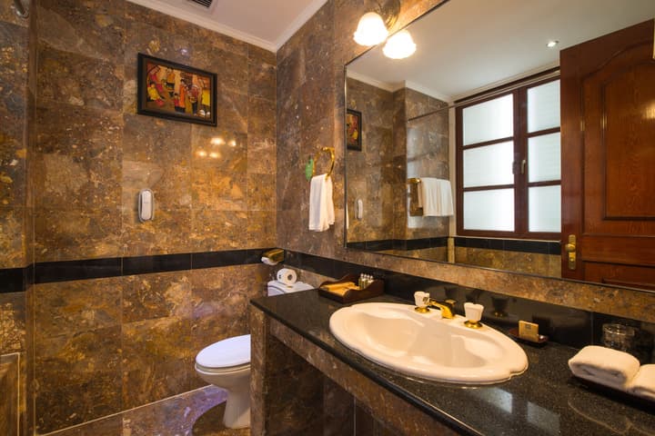 Hotel Grand Saigon