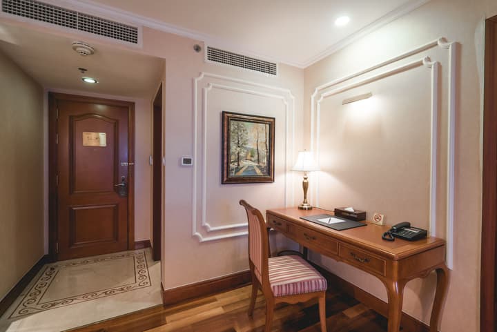 Hotel Grand Saigon