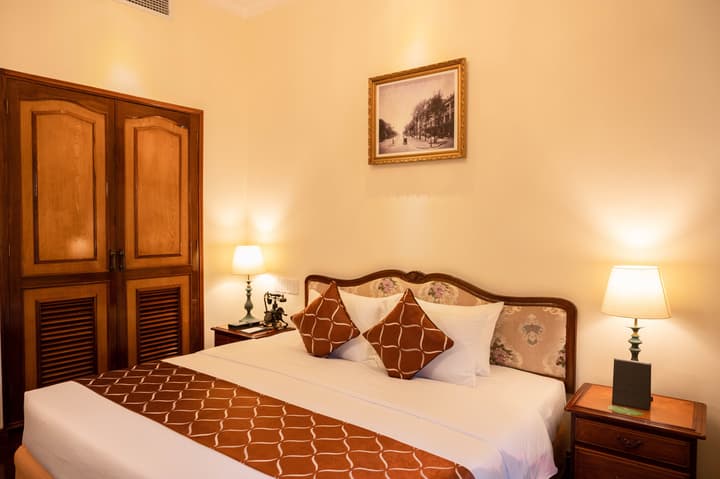 Hotel Grand Saigon