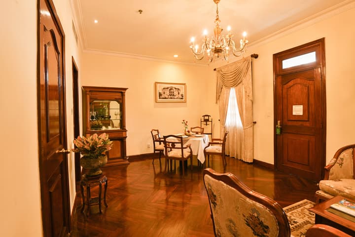 Hotel Grand Saigon