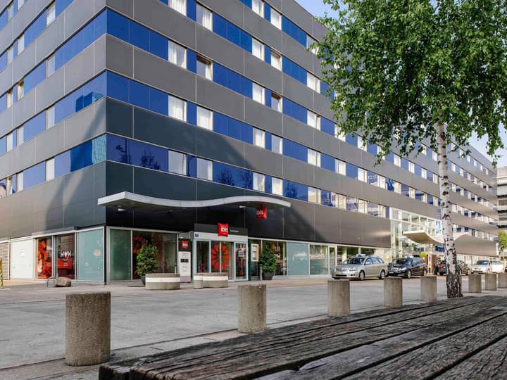 ibis Zurich City West