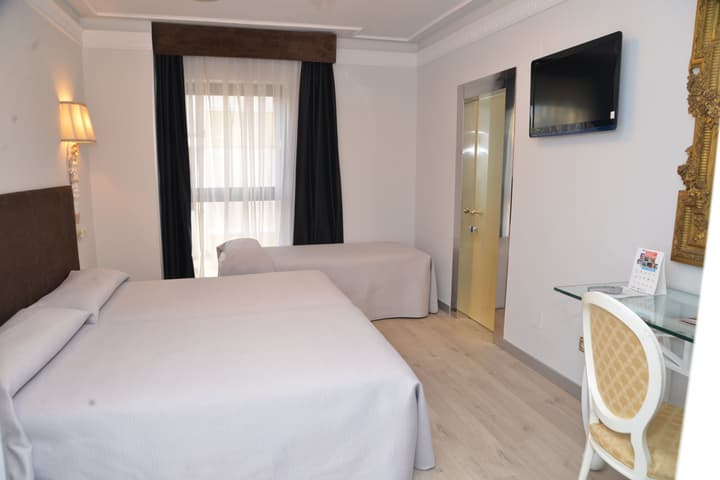B&B HOTEL Salamanca Centro Artheus