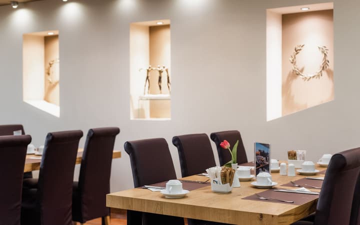 Acropolis Select Hotel