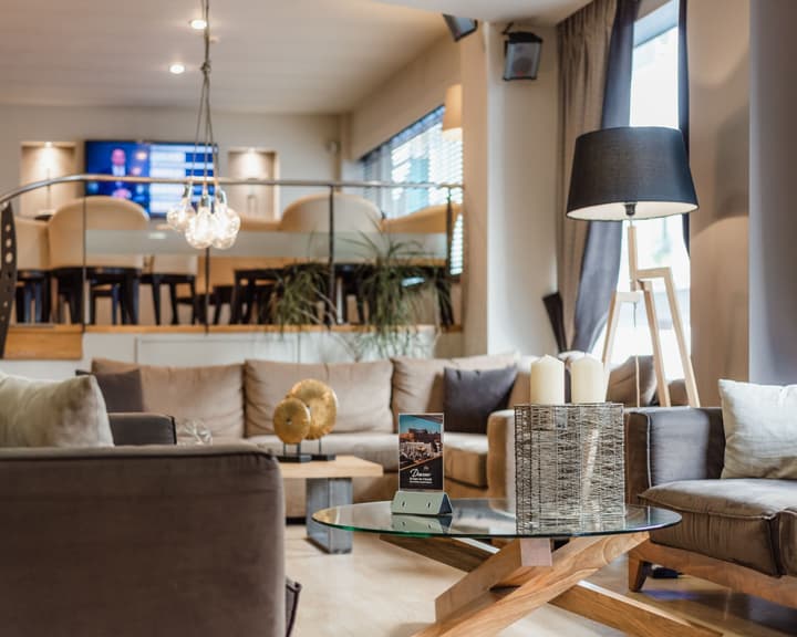 Acropolis Select Hotel