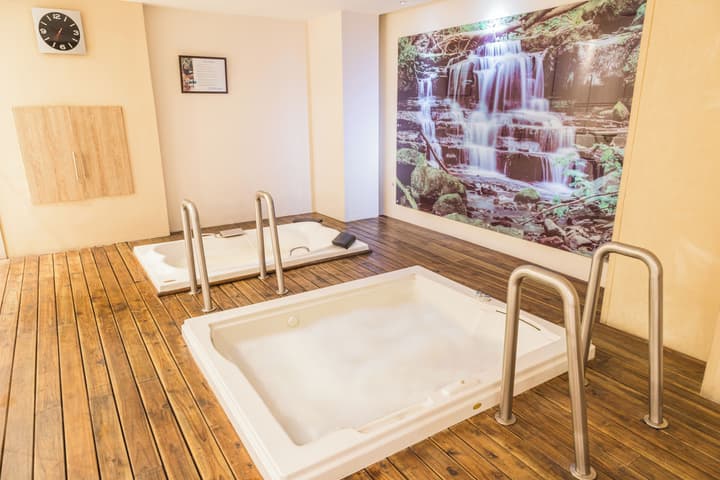 GHL Hotel Capital