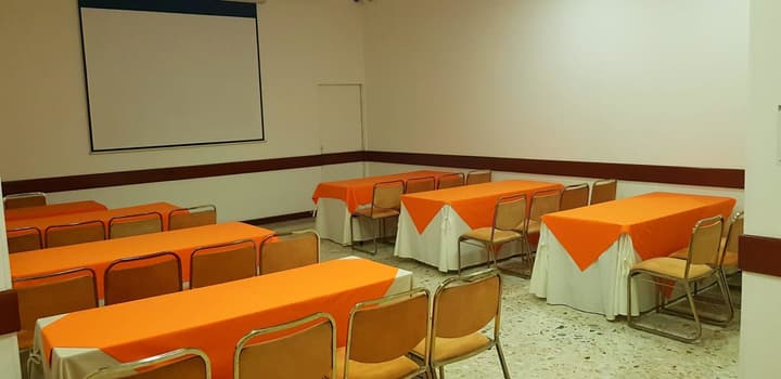 Torre De Cali Plaza Hotel