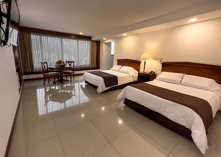Torre De Cali Plaza Hotel